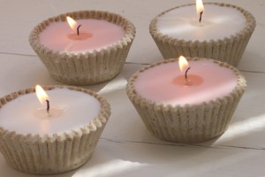 Dainty cupcake candles