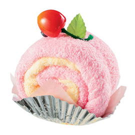strawberry-roll-towel-cake Fantasitc strawberry towel home accessory gift