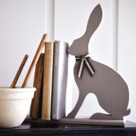 Carol-ridler-sitting-hare-bookend Carol Ridler wood hare bookend