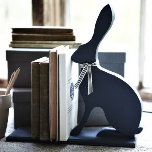 carol-ridler-sitting-hare-dark-bookend Animal hare book end